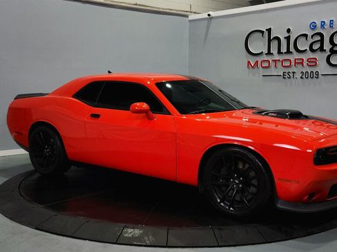 Used 2022 Dodge Challenger R/T Scat Pack w/ Shaker Package RWD image 1