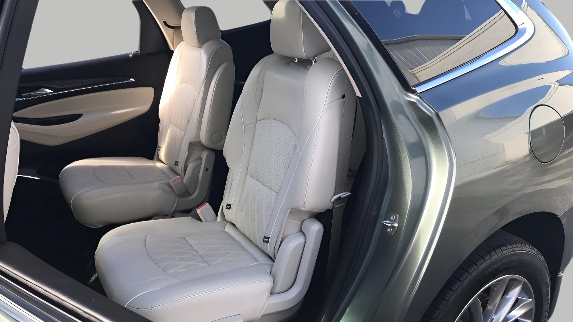 Certified 2022 Buick Enclave Avenir w/ Avenir Technology Package AWD/4WD image 16