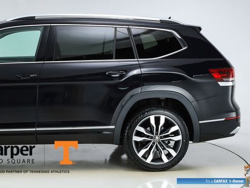 Used 2023 Volkswagen Atlas SEL Premium image 44