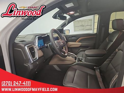 New 2026 GMC Canyon Denali AWD/4WD image 11