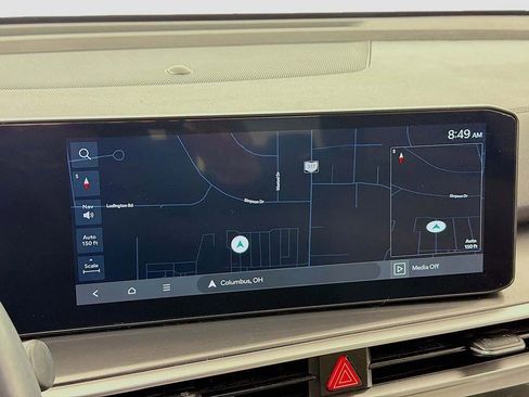 Used 2024 Kia Sorento S w/ Panoramic Sunroof Package image 34