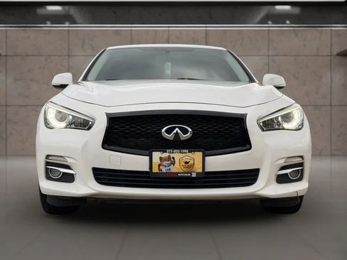 Used 2017 INFINITI Q50 2.0t w/ Moonroof Package image 4