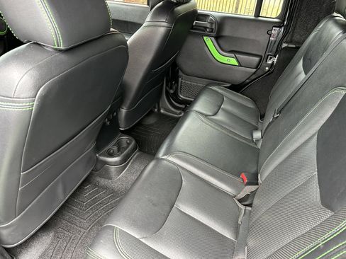 Used 2016 Jeep Wrangler Unlimited Sport w/ Quick Order Package 24S AWD/4WD image 11