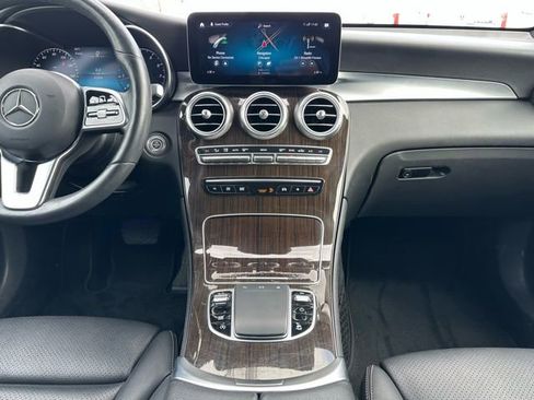 Used 2020 Mercedes-Benz GLC 300 4MATIC image 12
