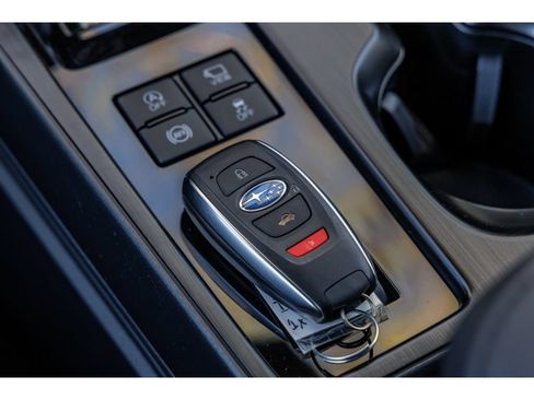 Used 2026 Subaru Outback Touring AWD/4WD image 30