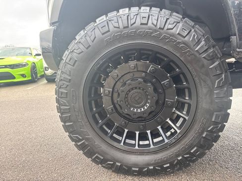 Used 2019 Ford F250 Lariat image 29