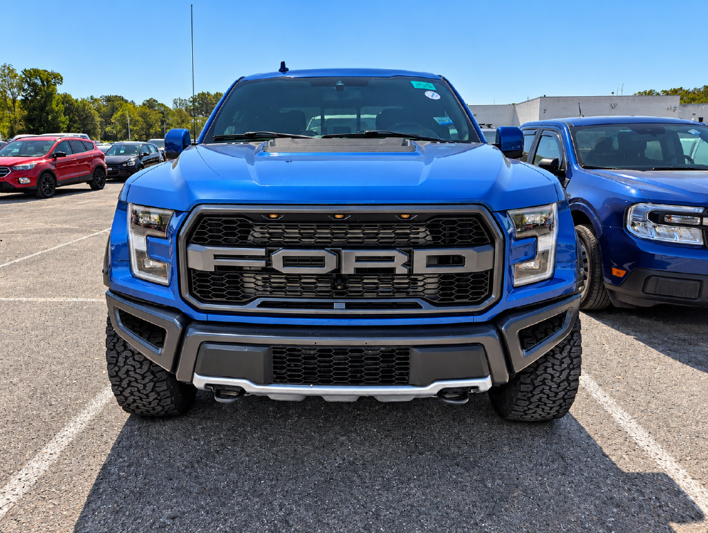 Used 2019 Ford F150 Raptor w/ Equipment Group 802A Luxury AWD/4WD image 5