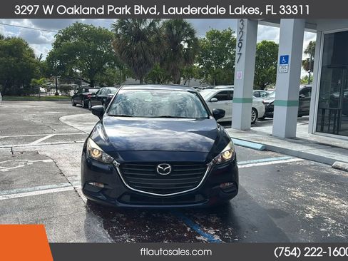 Used 2018 MAZDA MAZDA3 Sport FWD image 5