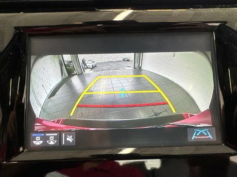 Certified 2019 Toyota Camry SE w/ Convenience Package FWD image 26