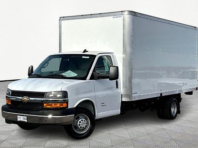 New 2024 Chevrolet Express 4500 4500 Series w/ Power Convenience Package