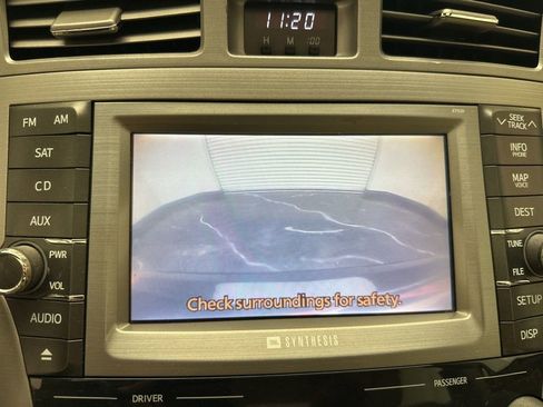 Used 2011 Toyota Avalon Limited image 22