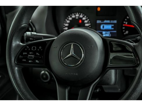 Used 2023 Mercedes-Benz Sprinter 2500 image 12
