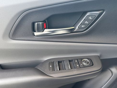 New 2026 Toyota Prius Limited image 12