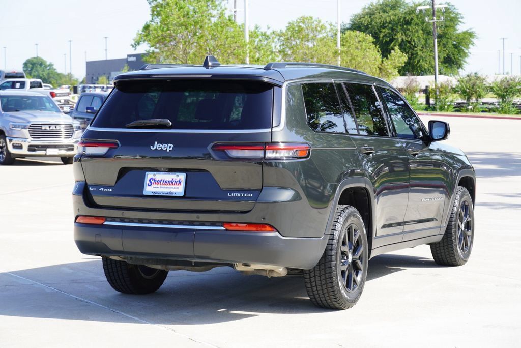 Used 2022 Jeep Grand Cherokee L Limited AWD/4WD image 7