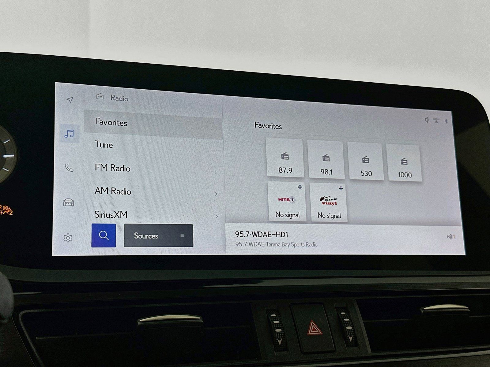 Used 2023 Lexus ES 350 w/ Premium Package FWD image 14