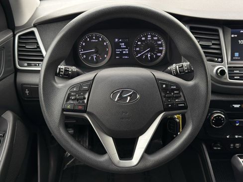 Used 2018 Hyundai Tucson SEL image 16