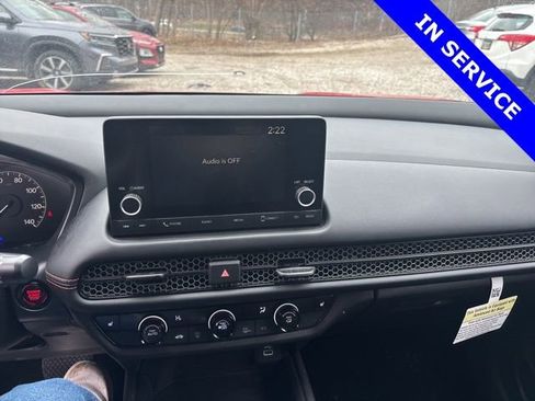 Used 2025 Honda HR-V Sport image 7