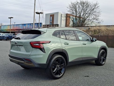 Used 2026 Chevrolet Trax ACTIV image 6