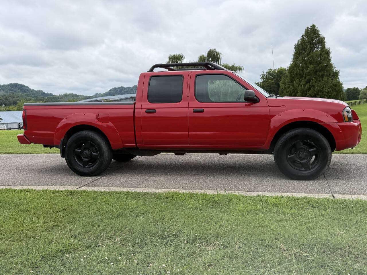 Used 2002 Nissan Frontier SVE AWD/4WD image 12