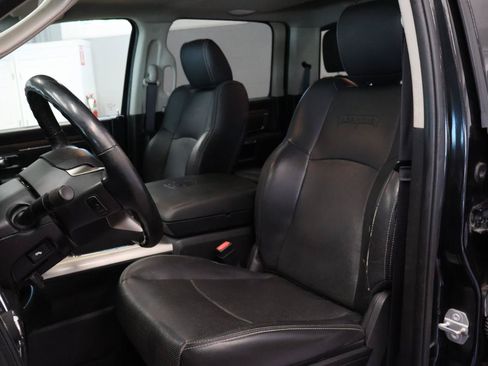 Used 2016 RAM 1500 Laramie w/ Convenience Group AWD/4WD image 12