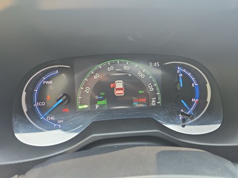 Certified 2024 Toyota RAV4 XSE AWD/4WD image 18