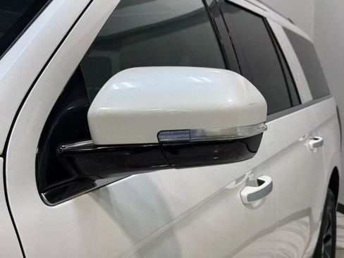 Used 2019 Ford Expedition Max Limited w/ Equipment Group 301A image 10