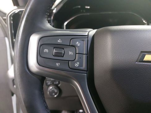Used 2024 Chevrolet Silverado 1500 LT AWD/4WD image 16