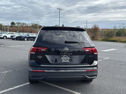 Used 2022 Volkswagen Tiguan S image 7