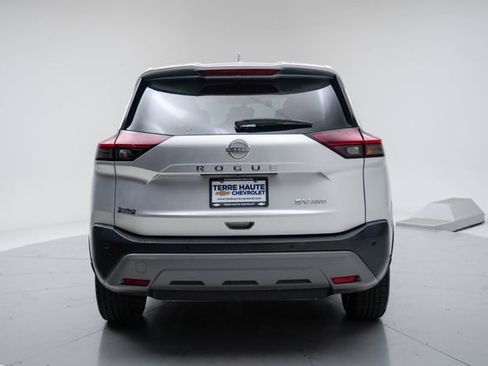 Used 2023 Nissan Rogue SV AWD/4WD image 6