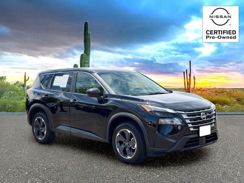 Certified 2025 Nissan Rogue SV FWD image 7