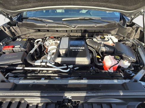 Used 2025 Chevrolet Silverado 1500 LT Trail Boss w/ LT Trail Boss Premium Package image 11