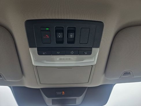 New 2026 Nissan Pathfinder SL image 25