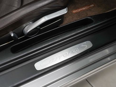 Used 2007 Porsche 911 Carrera S RWD image 32