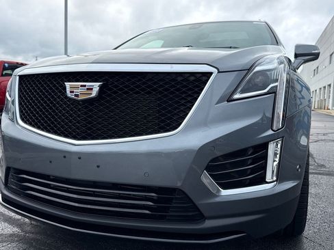 Used 2022 Cadillac XT5 Sportv w/ Technology Package AWD/4WD image 13