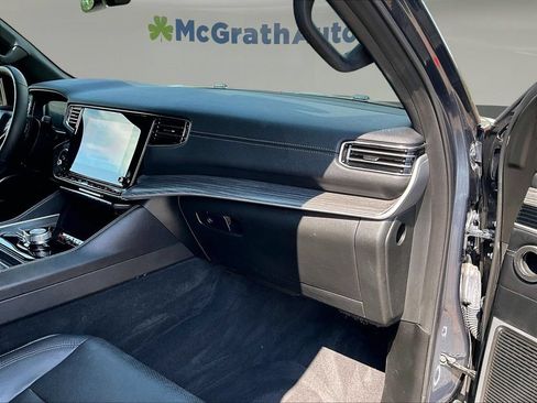 Used 2024 Jeep Wagoneer Series II w/ Flexible Seating Group AWD/4WD image 30