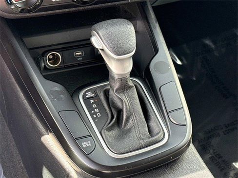 Certified 2023 Kia Soul LX w/ LX Technology Package image 22