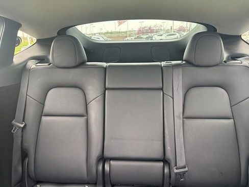 Used 2023 Tesla Model Y Long Range image 24