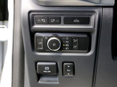 Used 2021 Ford F150 Lariat w/ Equipment Group 502A High AWD/4WD image 21