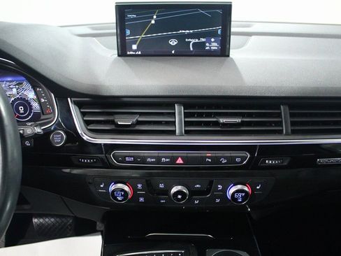 Used 2019 Audi Q7 3.0T Premium Plus image 20