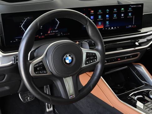 Used 2026 BMW X6 xDrive40i AWD/4WD image 14
