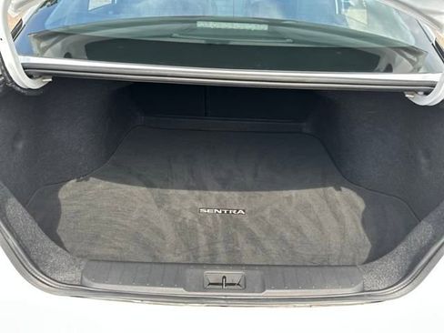 Used 2022 Nissan Sentra SV image 22