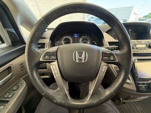 Used 2016 Honda Odyssey Touring image 12