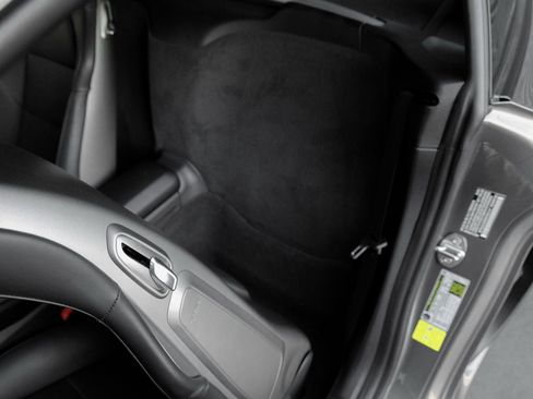 Used 2024 Porsche 718 Cayman image 26