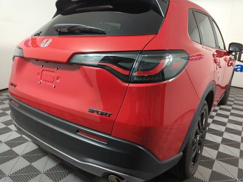 Certified 2026 Honda HR-V Sport image 6