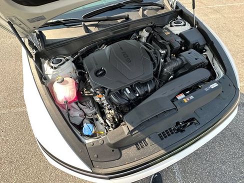 Used 2025 Hyundai Sonata SEL FWD image 31