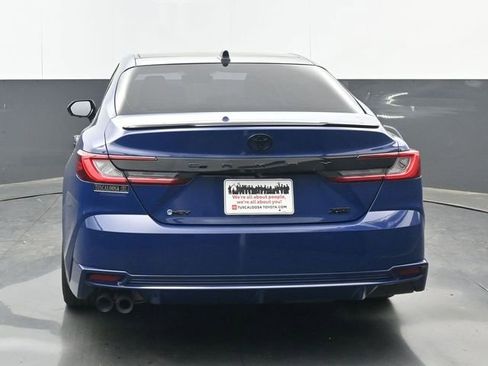 Used 2025 Toyota Camry XSE w/ Premium Plus Package image 4