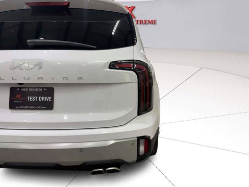 Used 2023 Kia Telluride EX w/ EX Captain's Chair Package FWD image 15