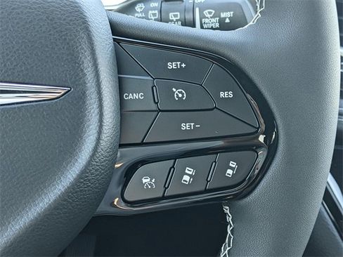New 2026 Chrysler Pacifica Select w/ S Appearance Package image 21