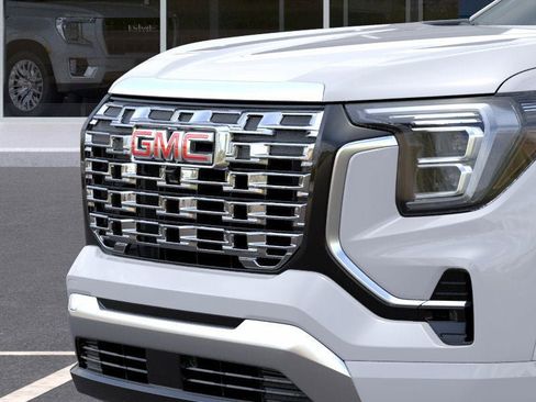 New 2026 GMC Terrain Denali w/ LPO, Floor Liner Package AWD/4WD image 13