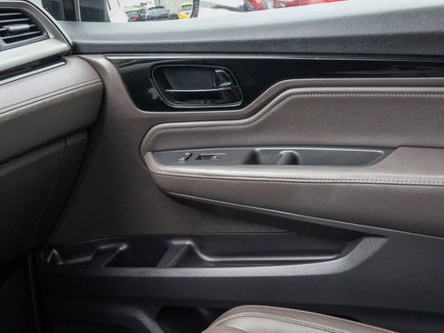 Used 2018 Honda Odyssey Elite image 38